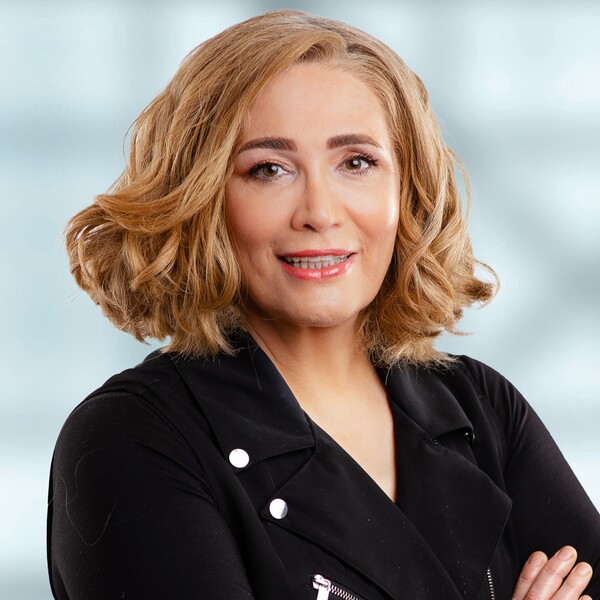 Parvin Eftekhar